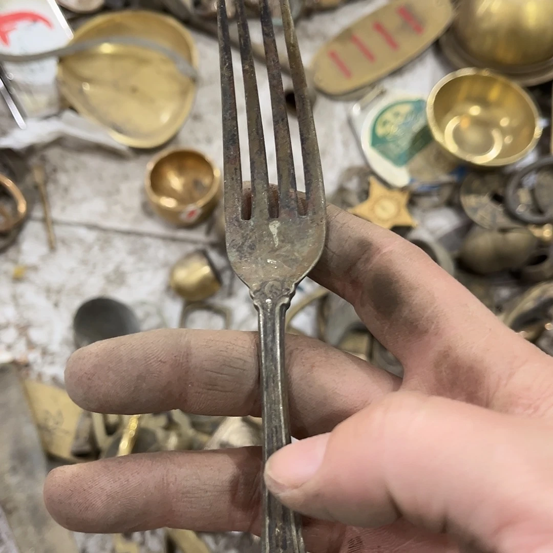 用***9闪电购铜摆件工艺品