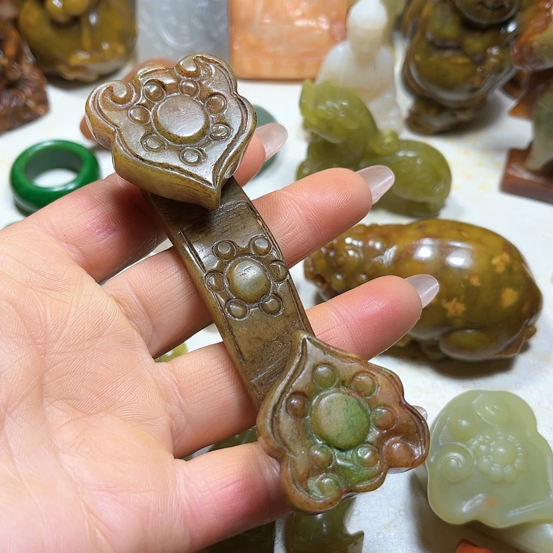 白玉菩提吊坠白玉菩提吊坠