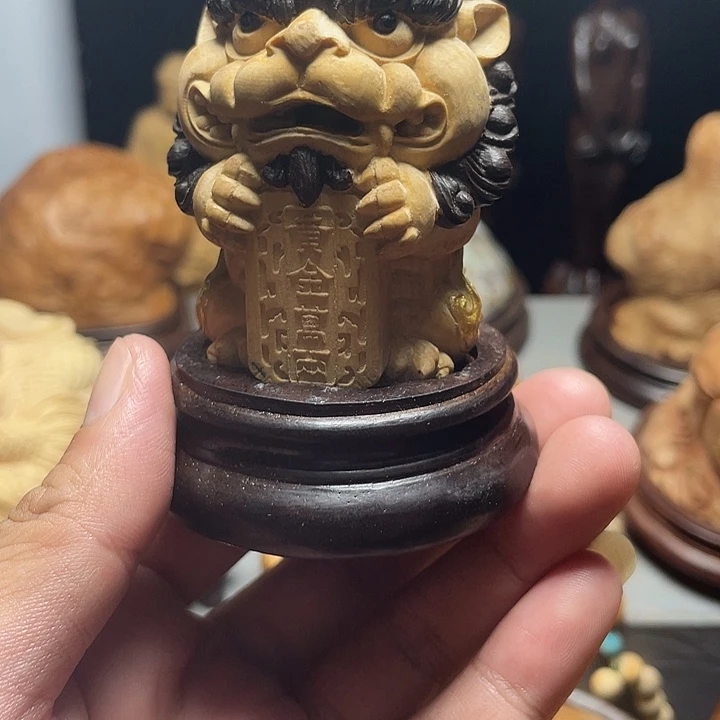 大叶紫檀（黑酸枝木类）