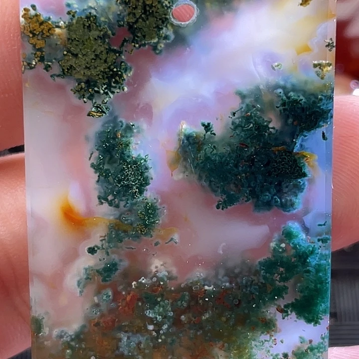 捕***族玛瑙/玉髓颈饰未镶嵌