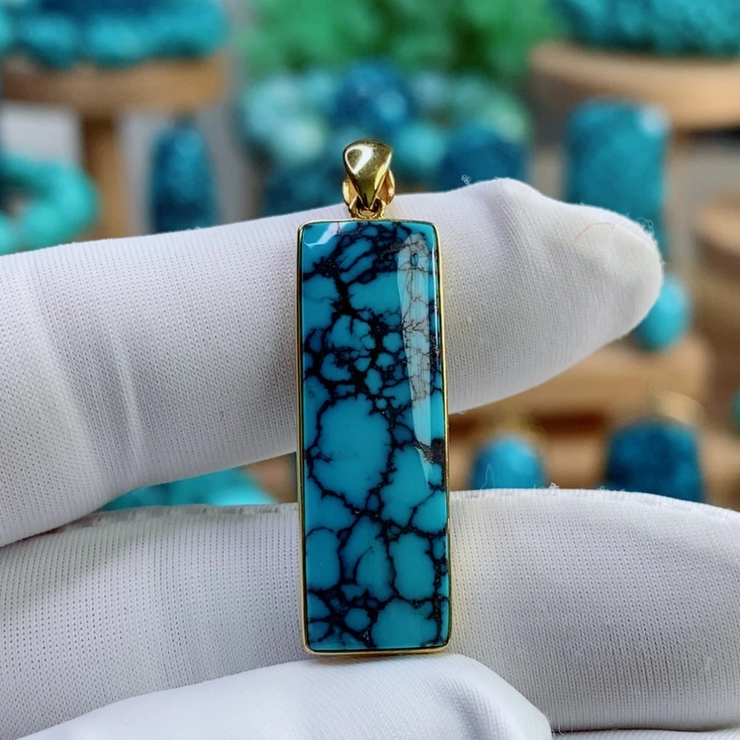 绿松石18K金镶嵌其他