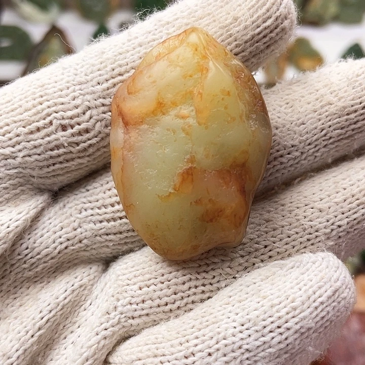 岫岩河磨玉（透闪石质玉）颈饰未镶嵌