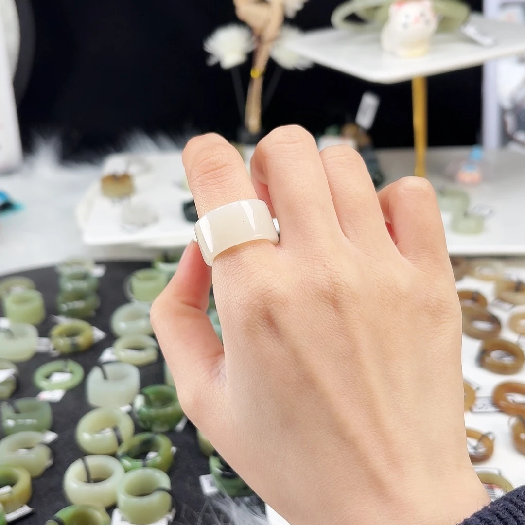 和田玉未镶嵌戒指P60糖色直切17.4不退换