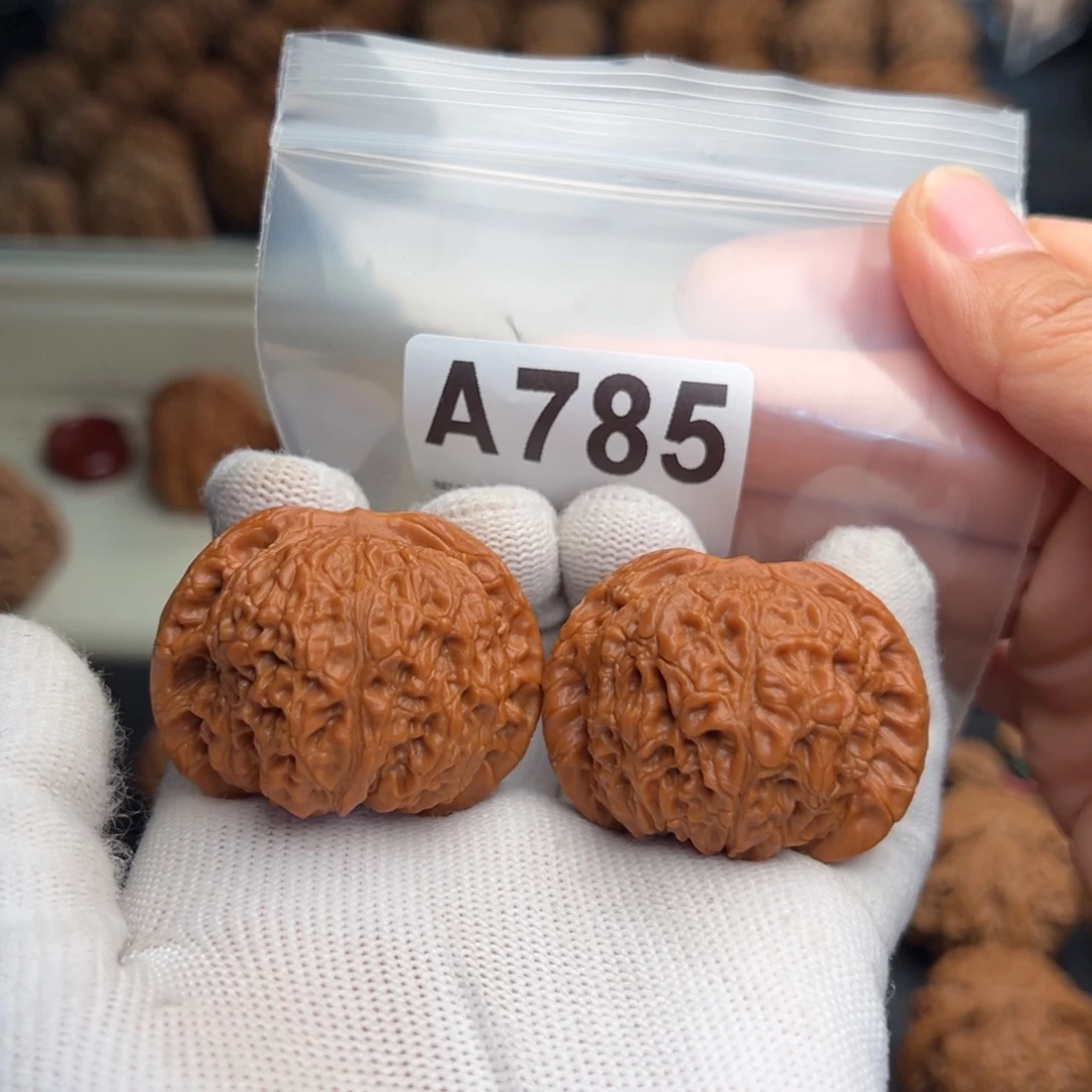 吊坠文玩核桃A785血麒麟42