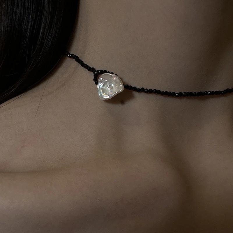 铜合金项链 福福款 不规则巴洛小众时尚精致白搭锁骨链女