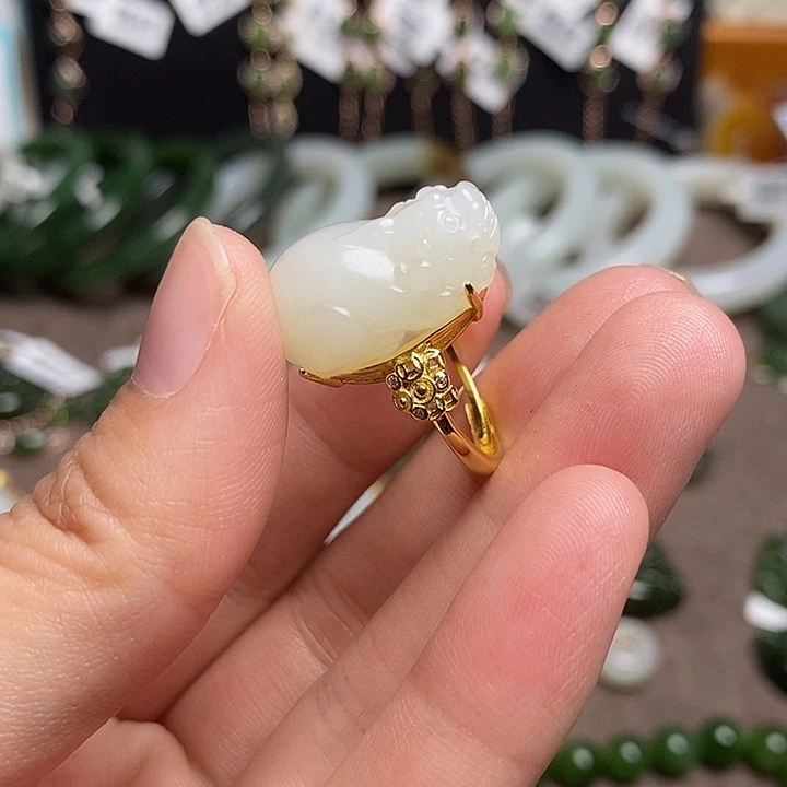 银S925镶嵌戒指和田玉