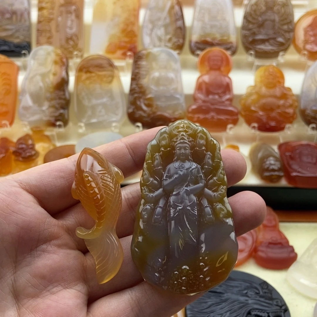 誰***傷玛瑙/玉髓未镶嵌吊坠(不含链)