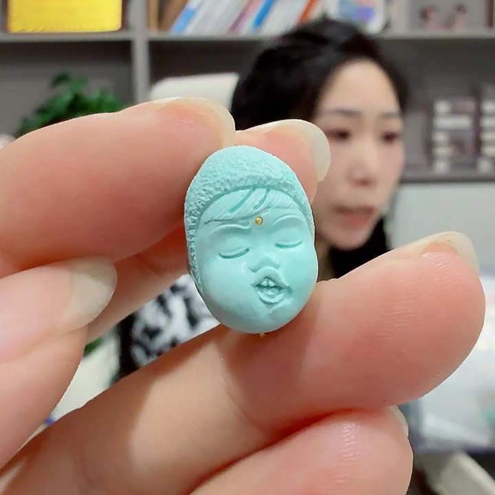 绿松石未镶嵌珠宝奇石