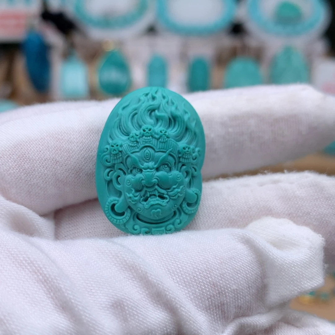 未镶嵌绿松石珠宝奇石