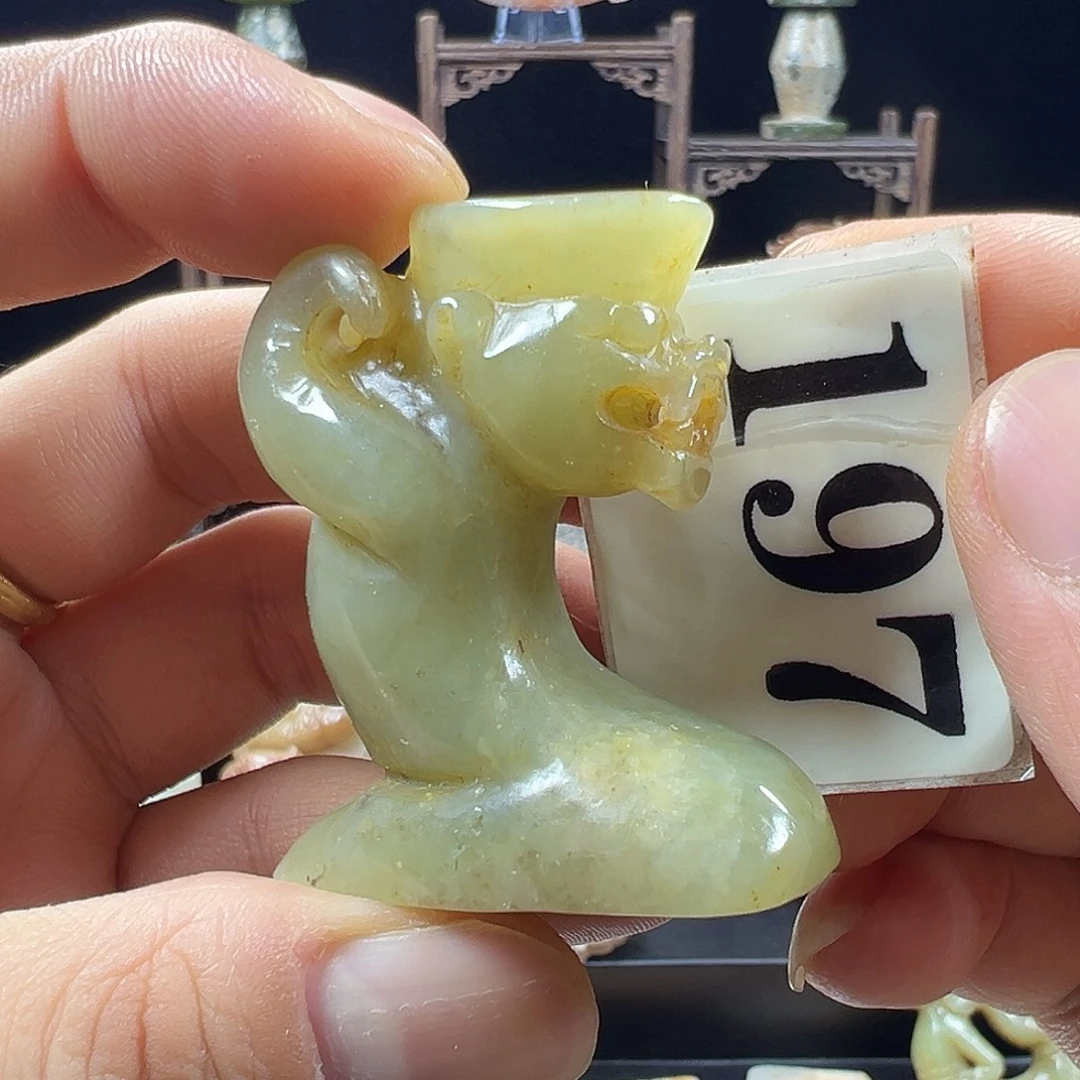 和田玉未镶嵌挂件