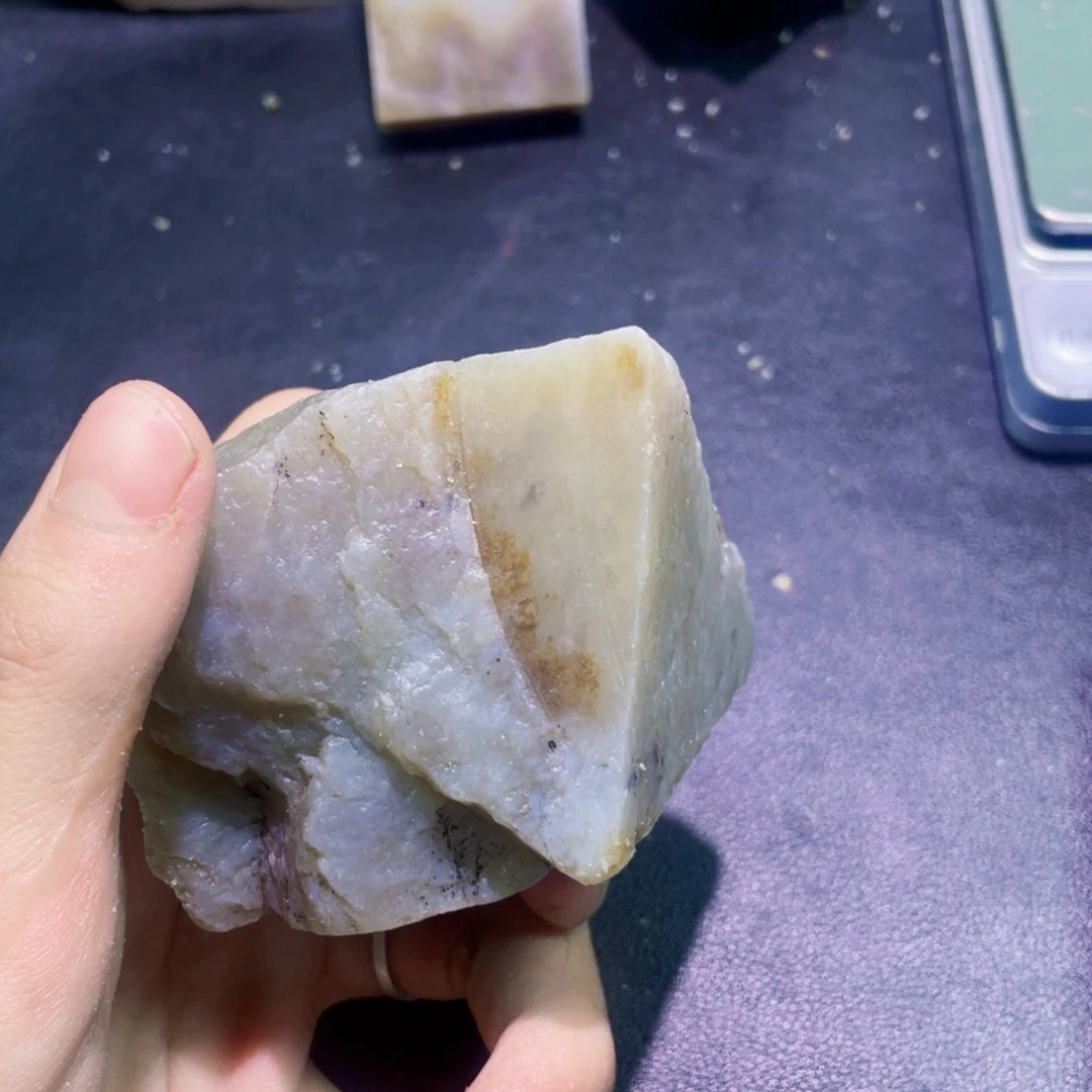 未镶嵌和田玉珠宝半成品