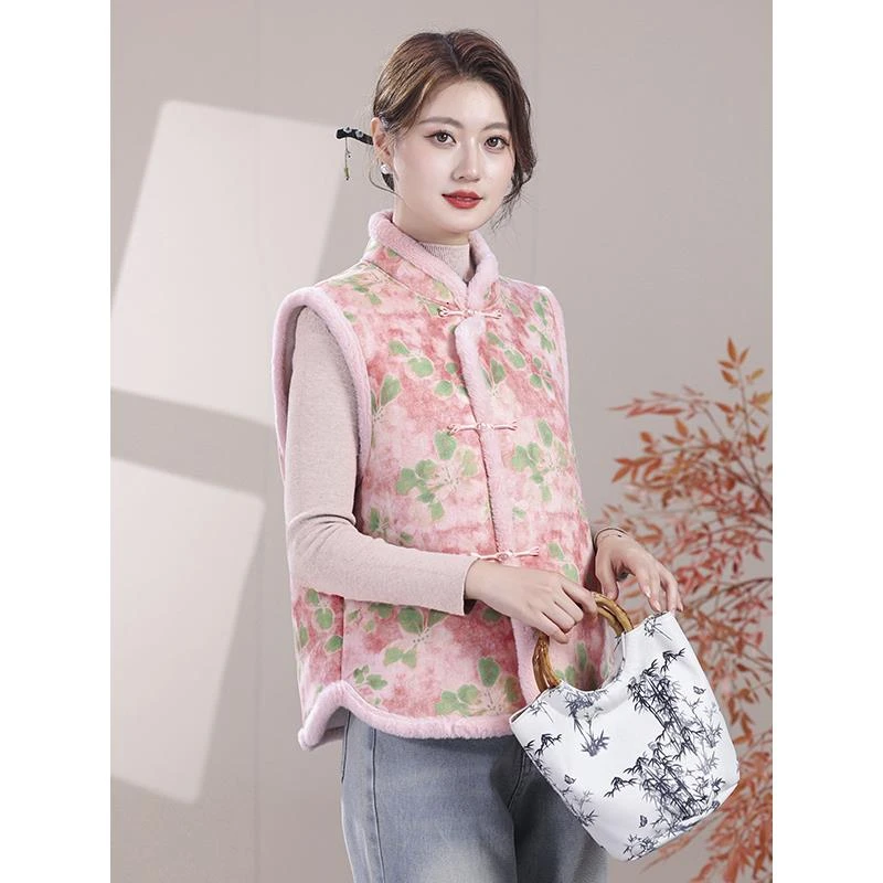 新中式盘扣加绒复古坎肩马甲中年女秋冬季新款国风妈妈背心棉衣