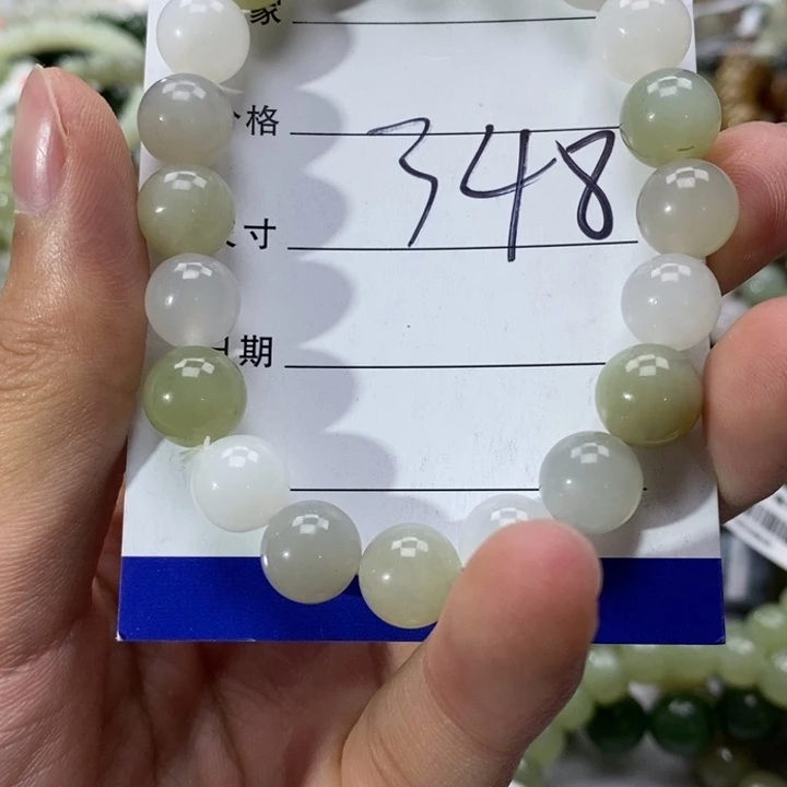 和田玉未镶嵌手串