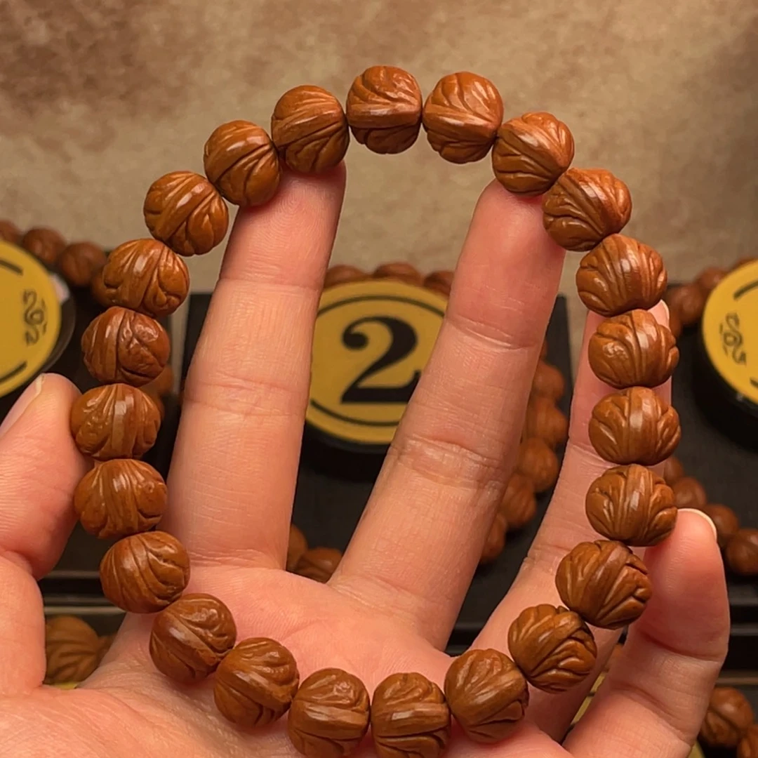 吊坠桃核玉龙脊13