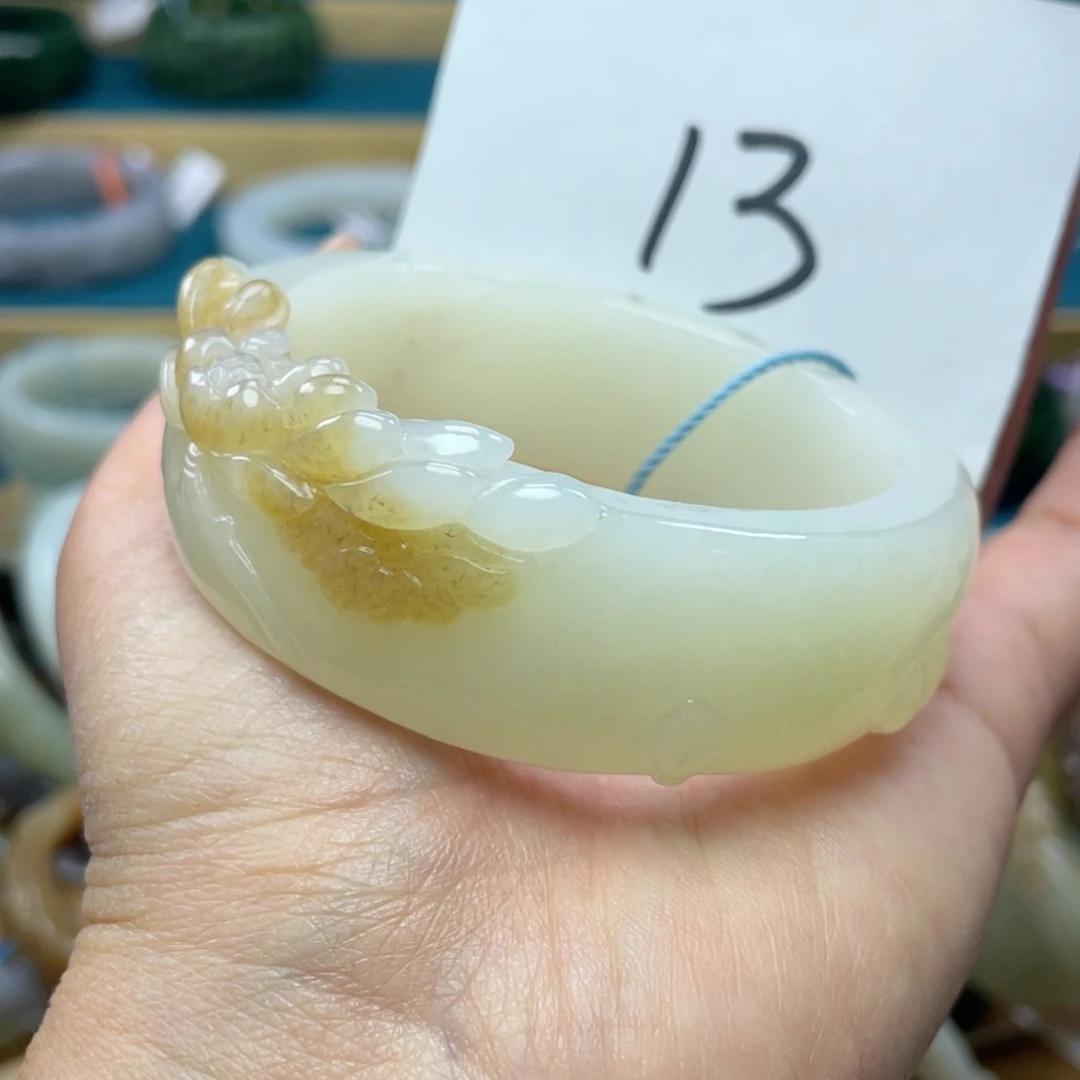 未镶嵌手镯和田玉圈口56