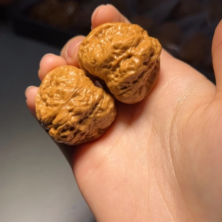 文玩核桃把件蛤蟆076