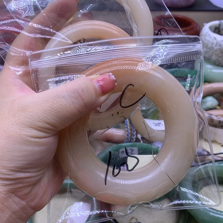 石英质玉2223456777899未镶嵌