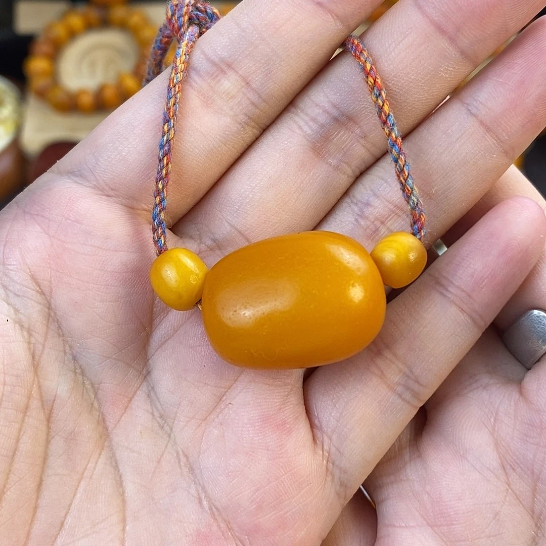 琥珀未镶嵌裸石蜜蜡