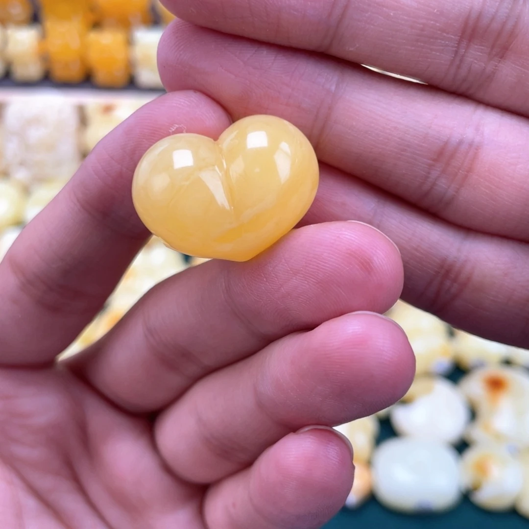 琥珀未镶嵌裸石蜜蜡