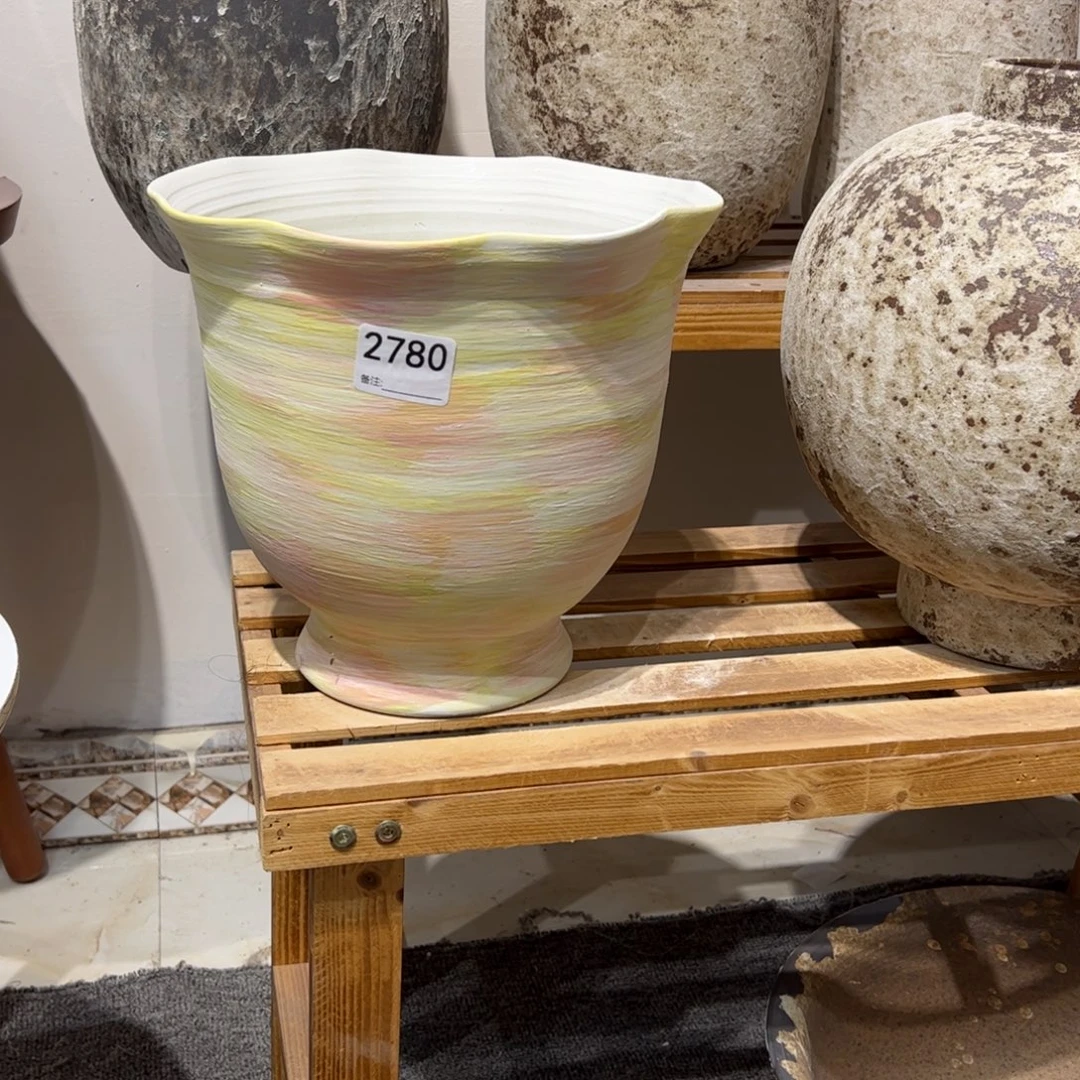 瓷片2780高25口23有孔的，