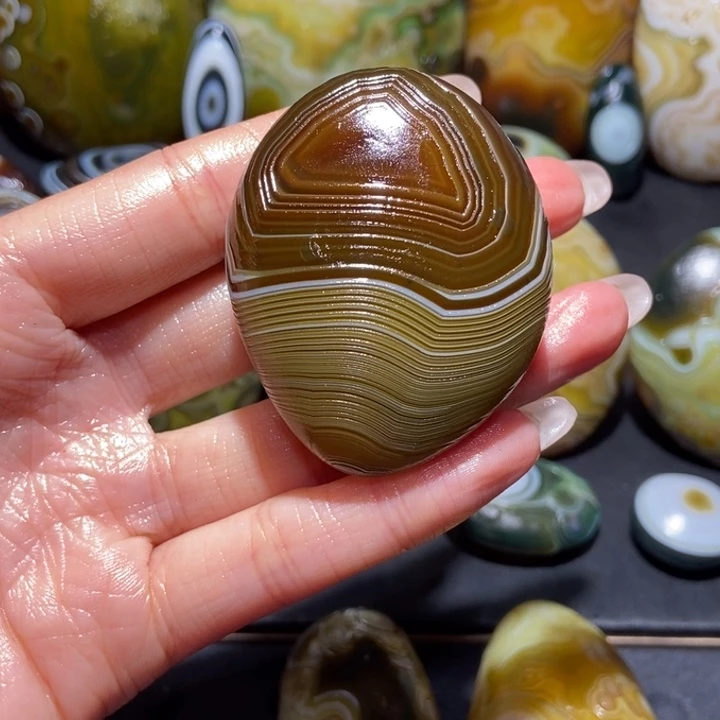 【闪购商品】未镶嵌玛瑙/玉髓珠宝奇石u