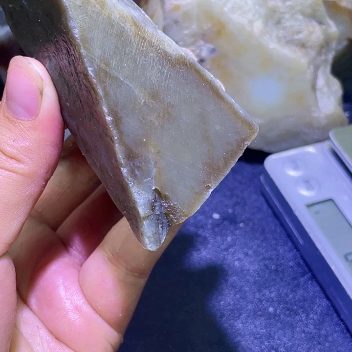 未镶嵌和田玉珠宝半成品