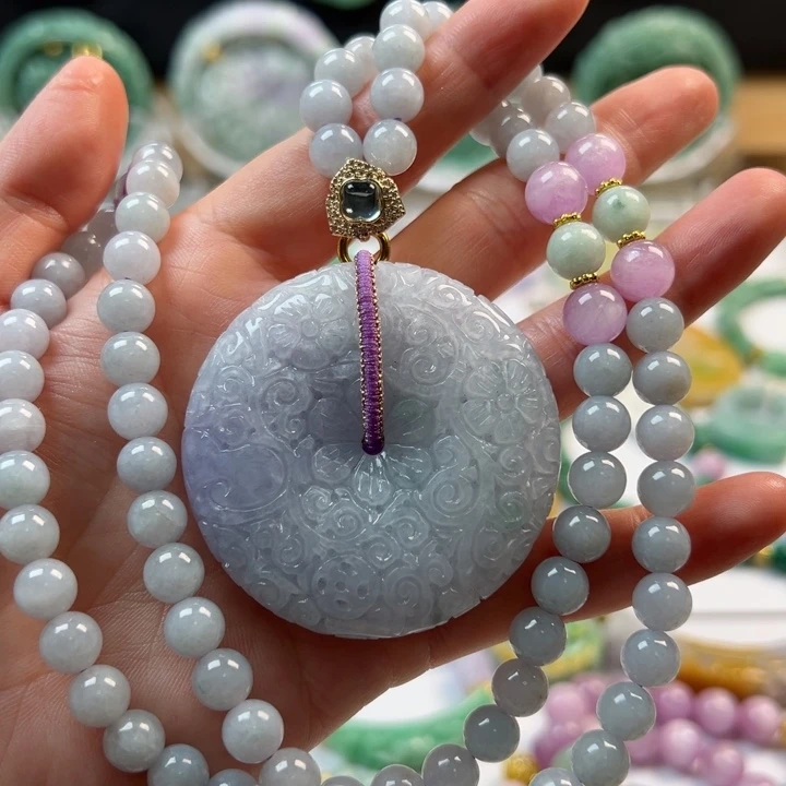 颈饰未镶嵌翡翠吊坠