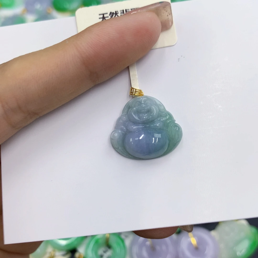 翡翠18K金镶嵌颈饰翡翠