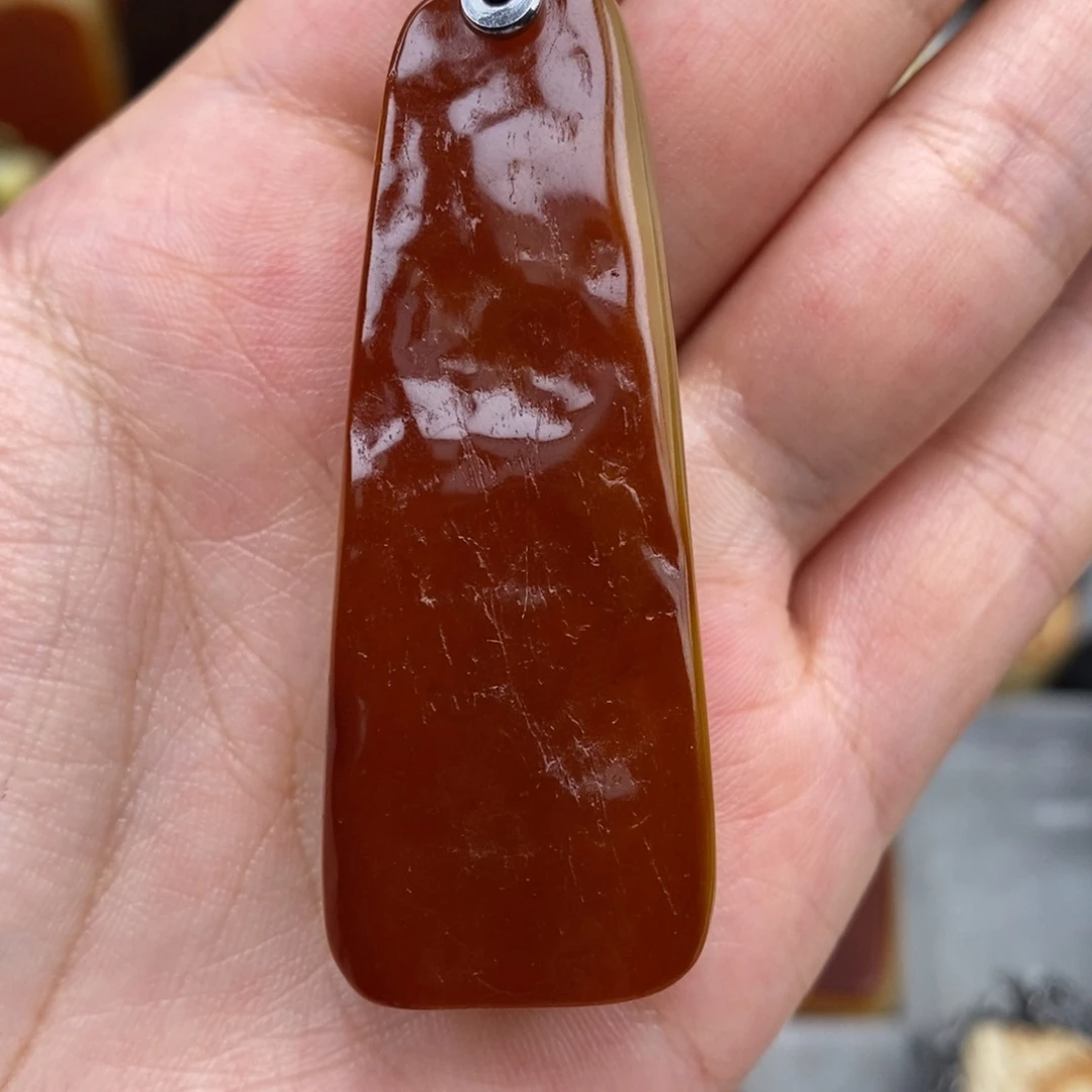 未镶嵌吊坠(赠链)琥珀