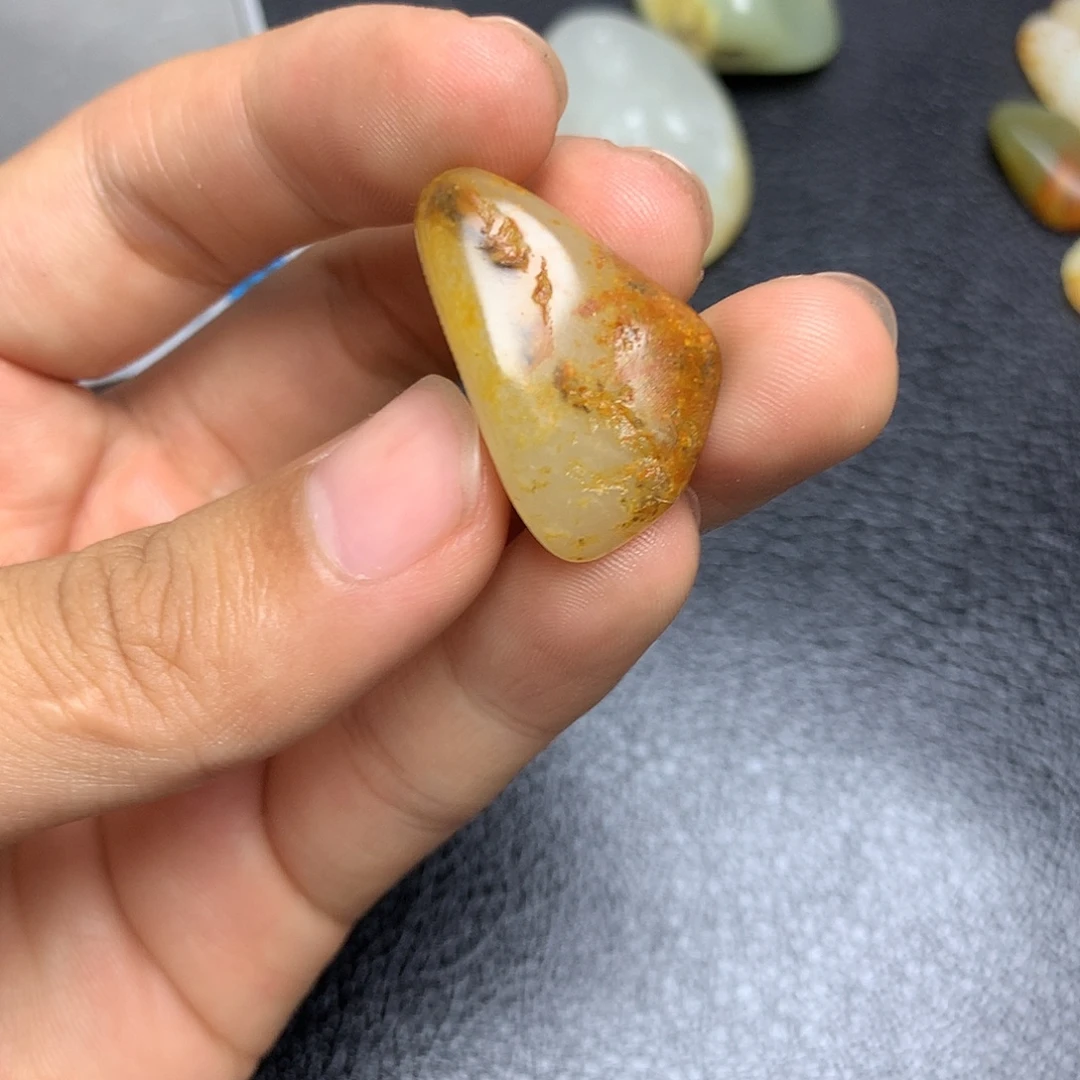 和田玉未镶嵌摆件