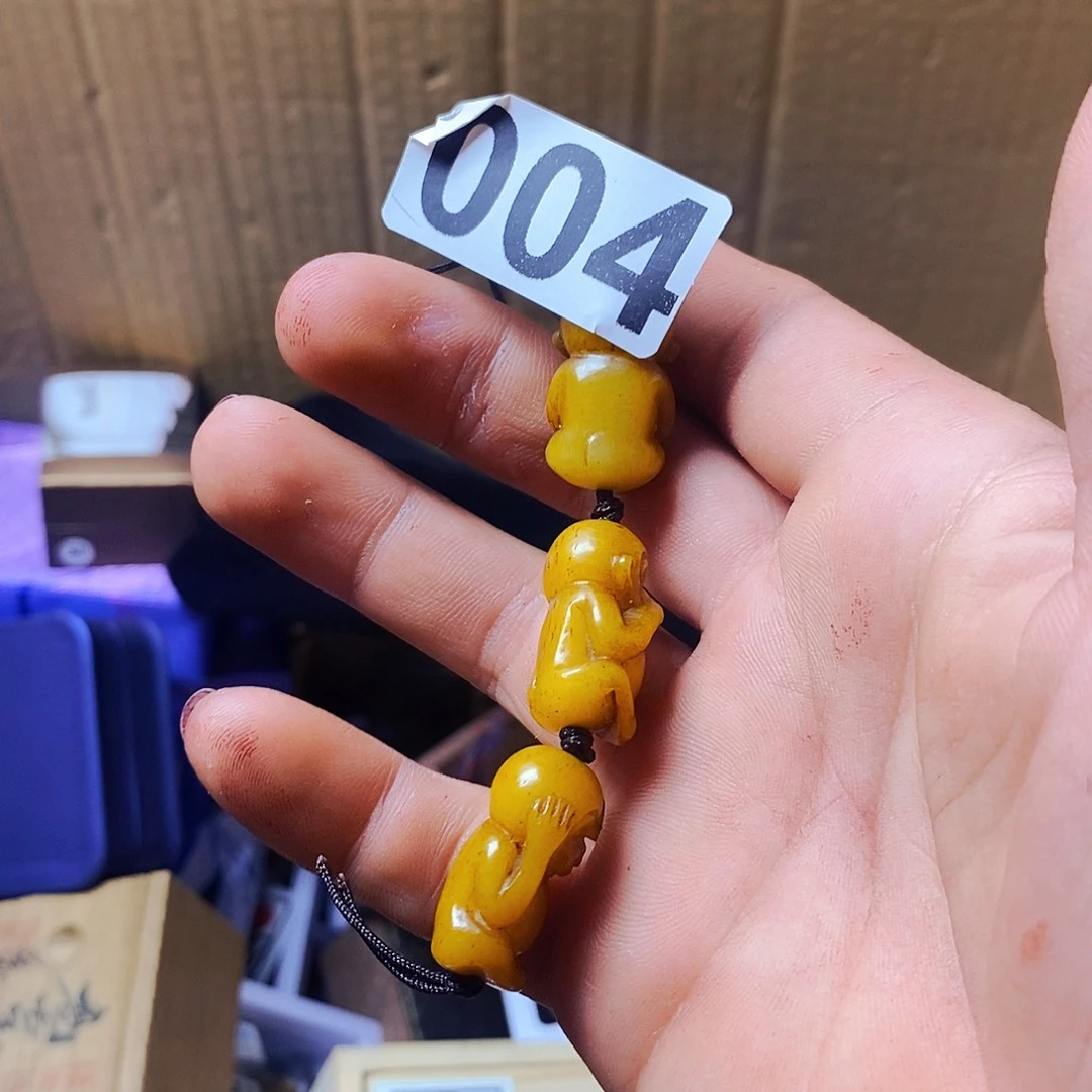 刘***子瓷片0045558796226622