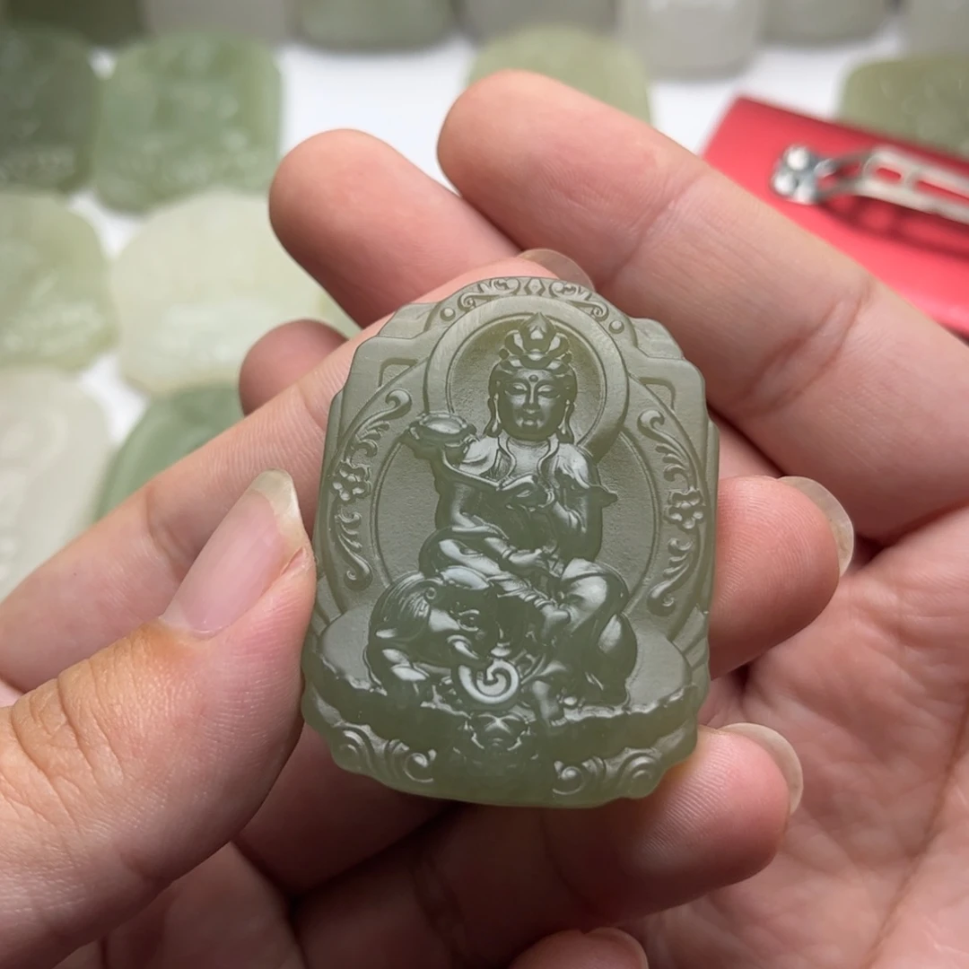 l***g定制和田玉天然正品和田玉精抛光