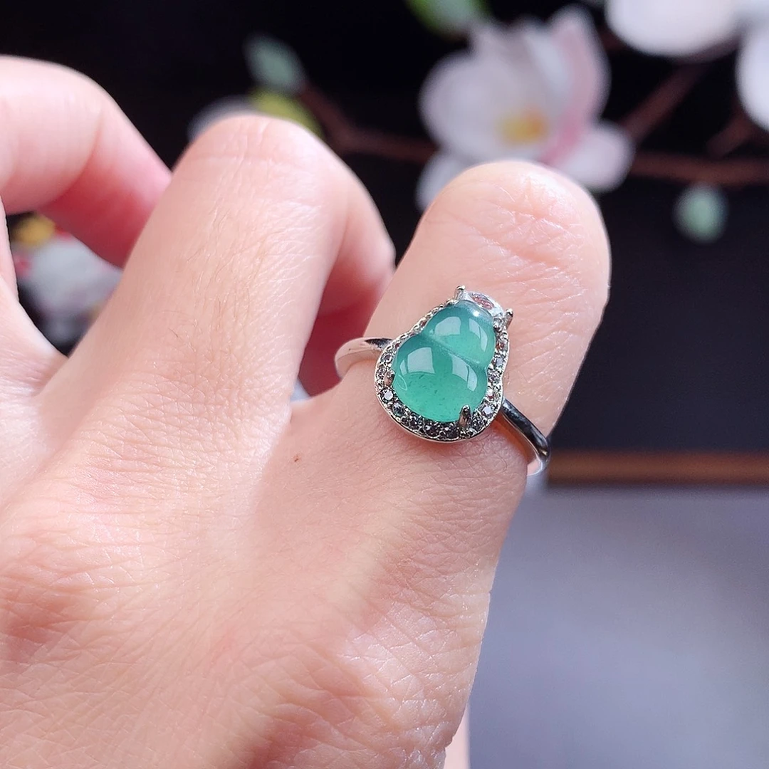 翡翠手镯（圆镯）未镶嵌