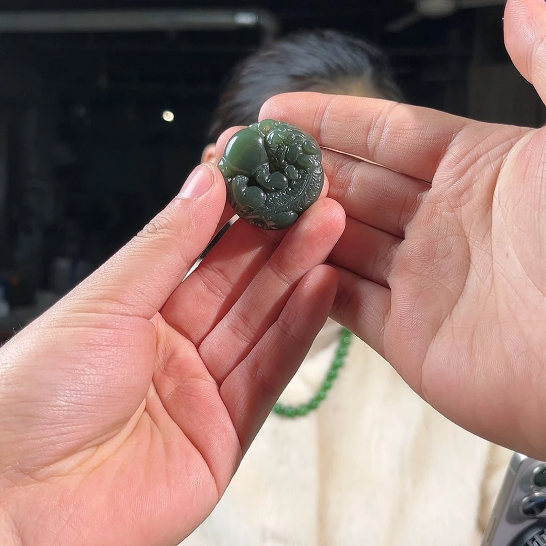 和田玉（青玉）颈饰未镶嵌