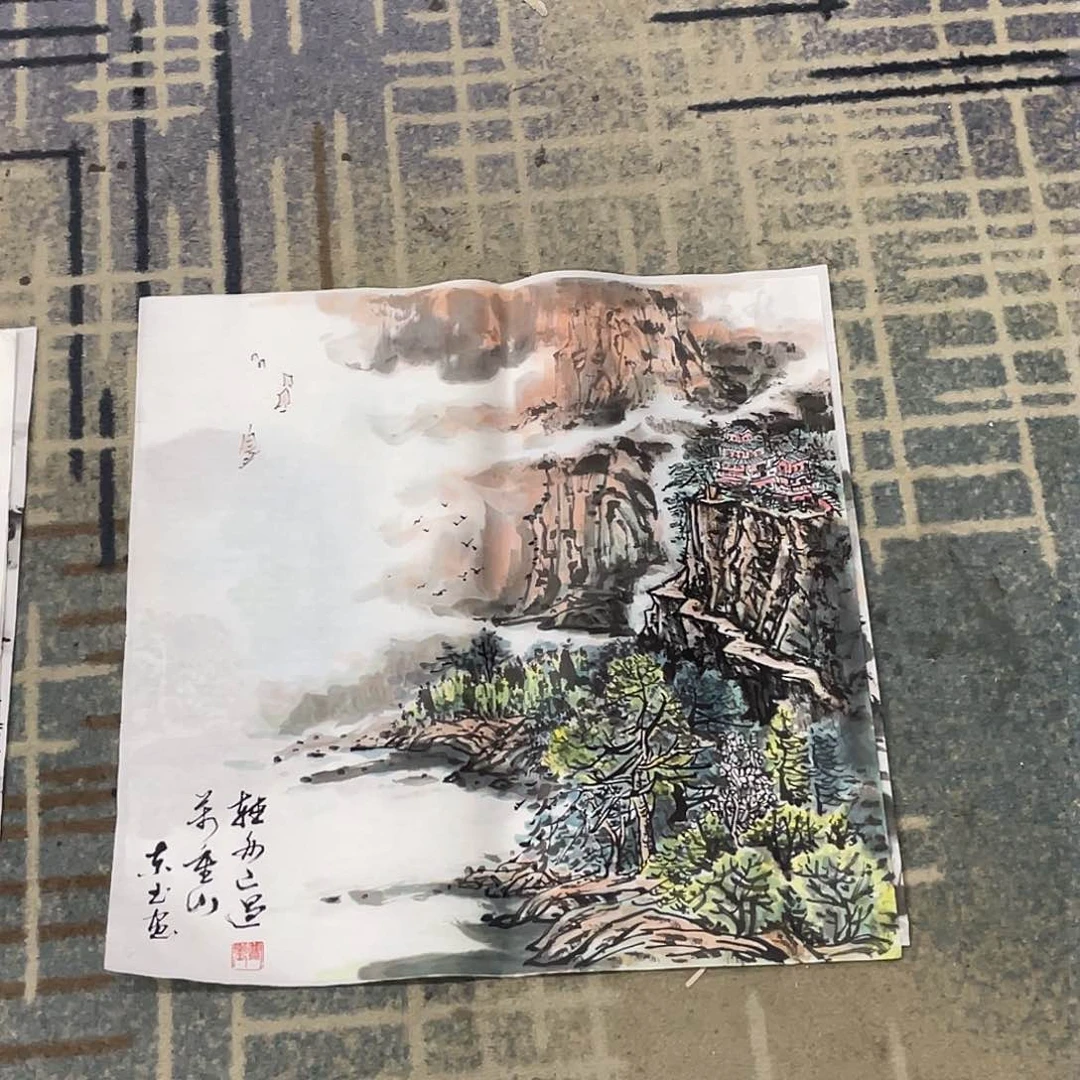 国画听*者费老师50斗方111111