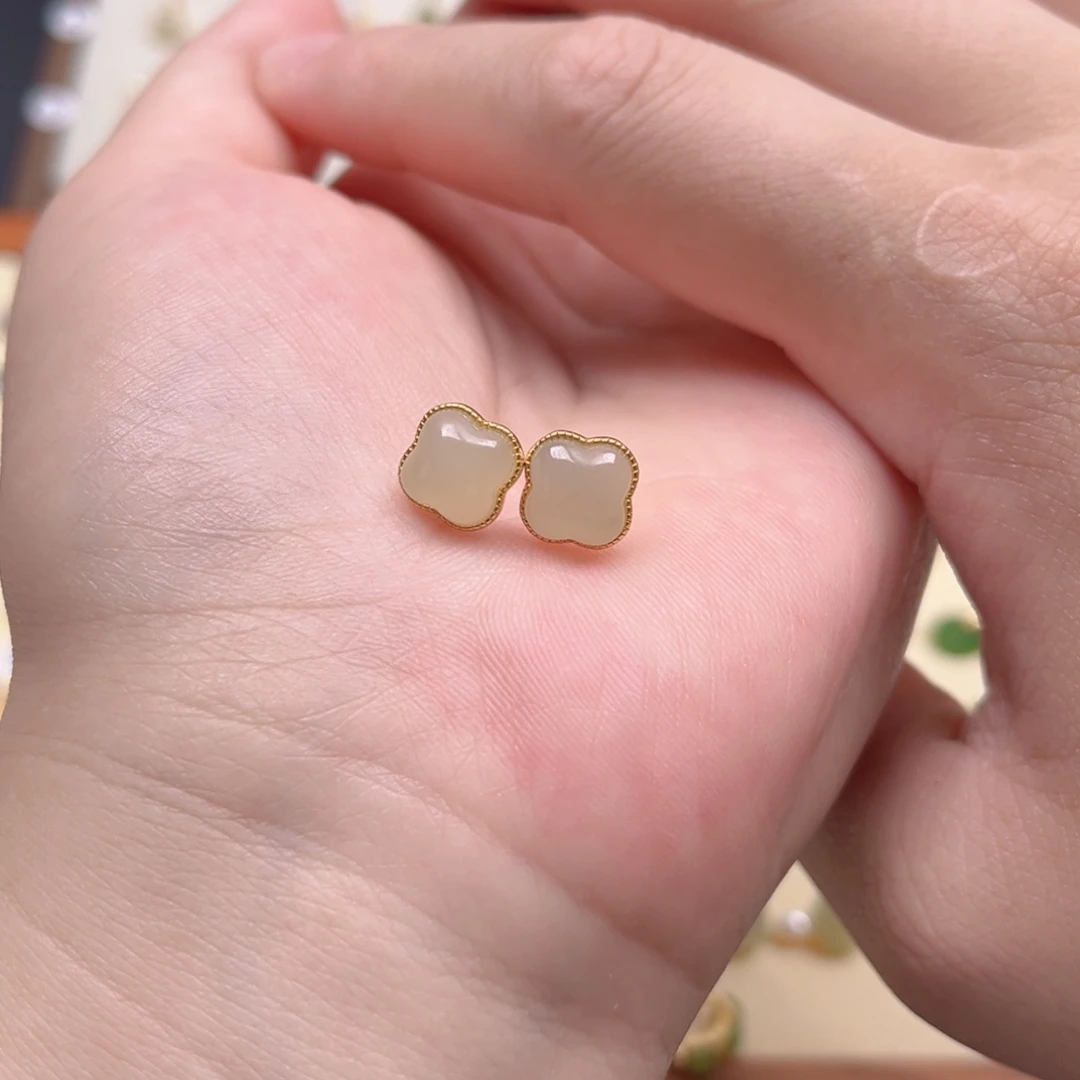 和田玉银S925镶嵌耳饰