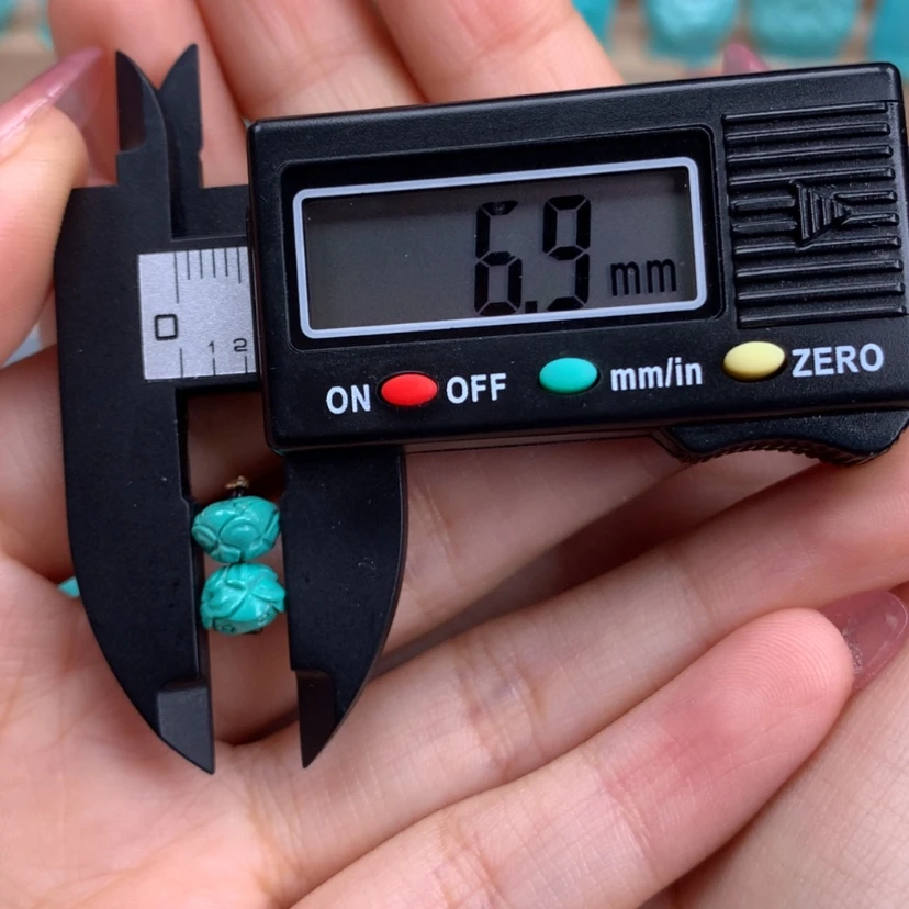 【闪购商品】绿松石雕刻未镶嵌