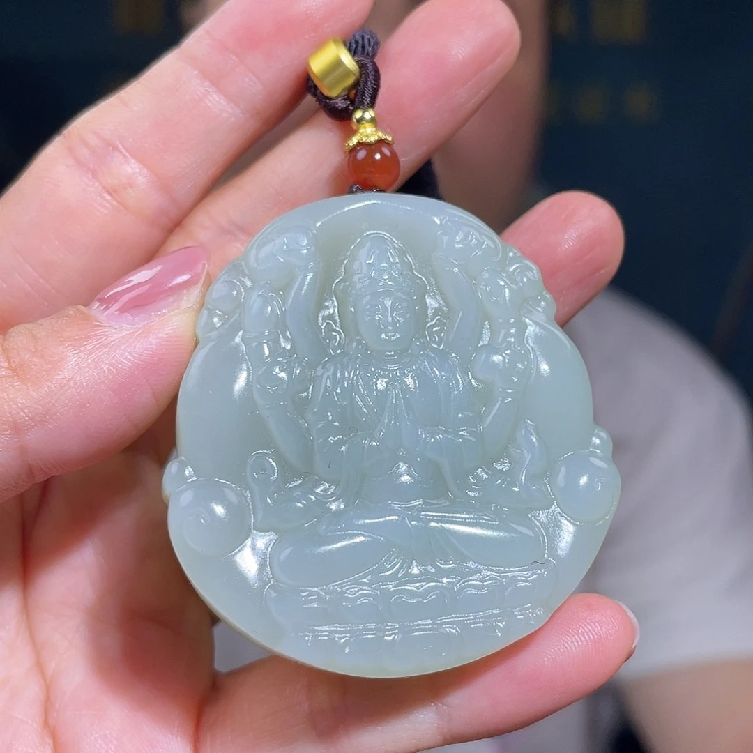 和田玉未镶嵌颈饰多样性发一件