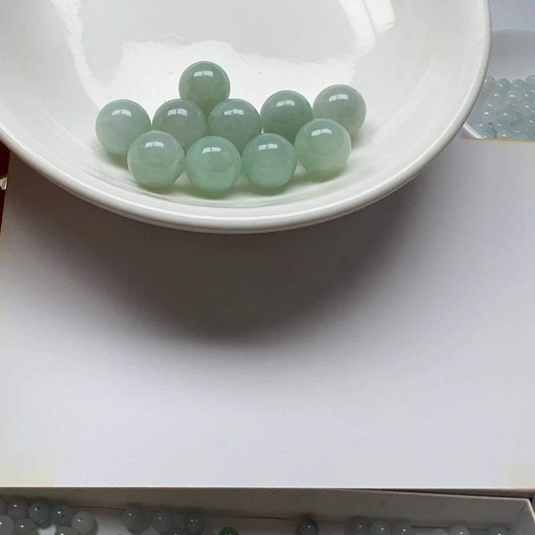 翡翠散珠清**月纯天然缅甸翡翠A货卡10，10颗