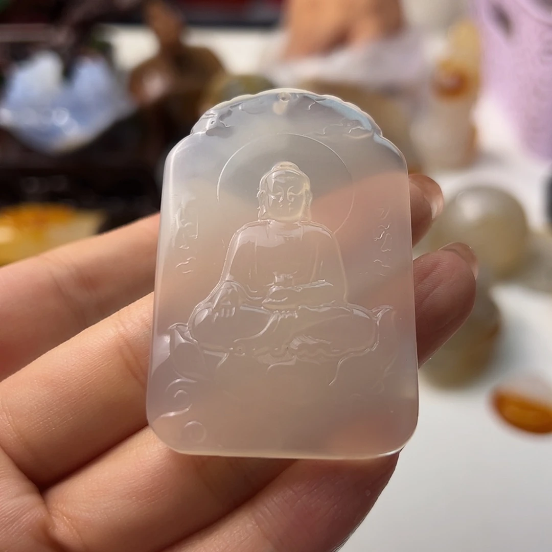 玛瑙/玉髓颈饰未镶嵌