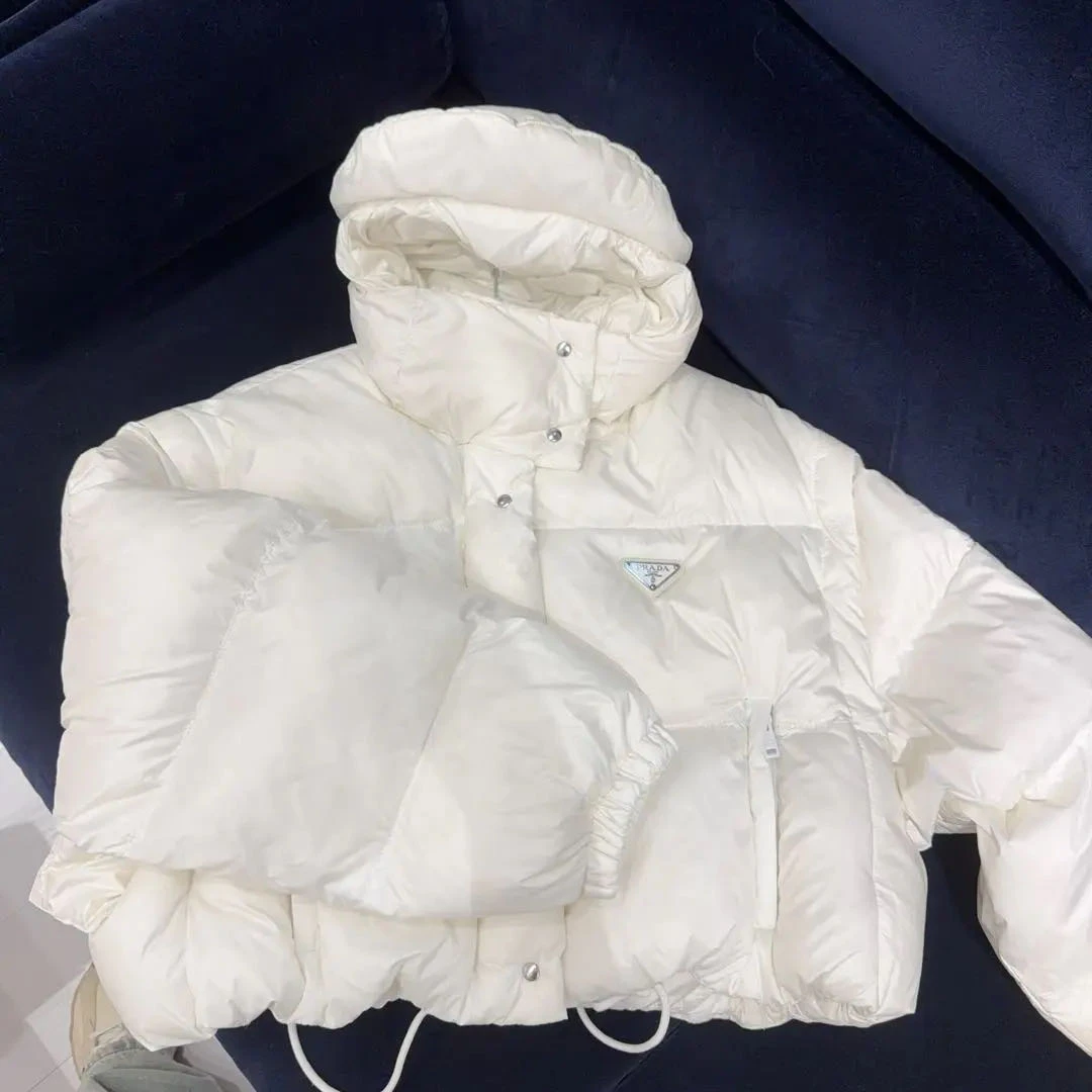 99新 Prada/普拉达 白色羽绒服