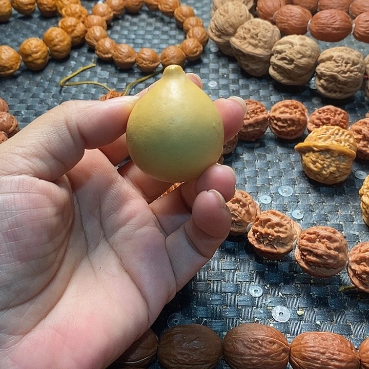 手串文玩核桃奶葫芦