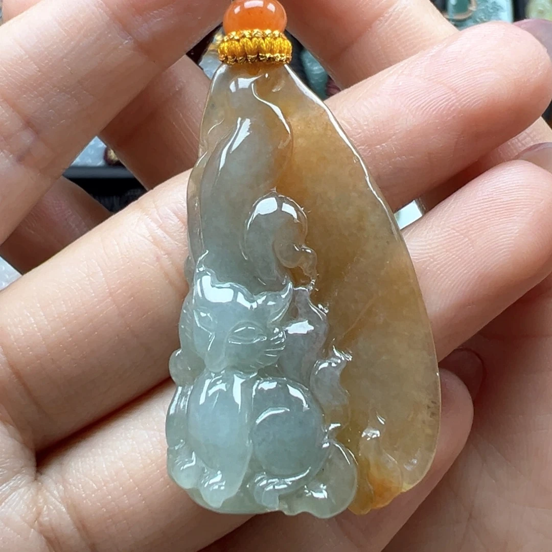 翡翠颈饰未镶嵌九尾