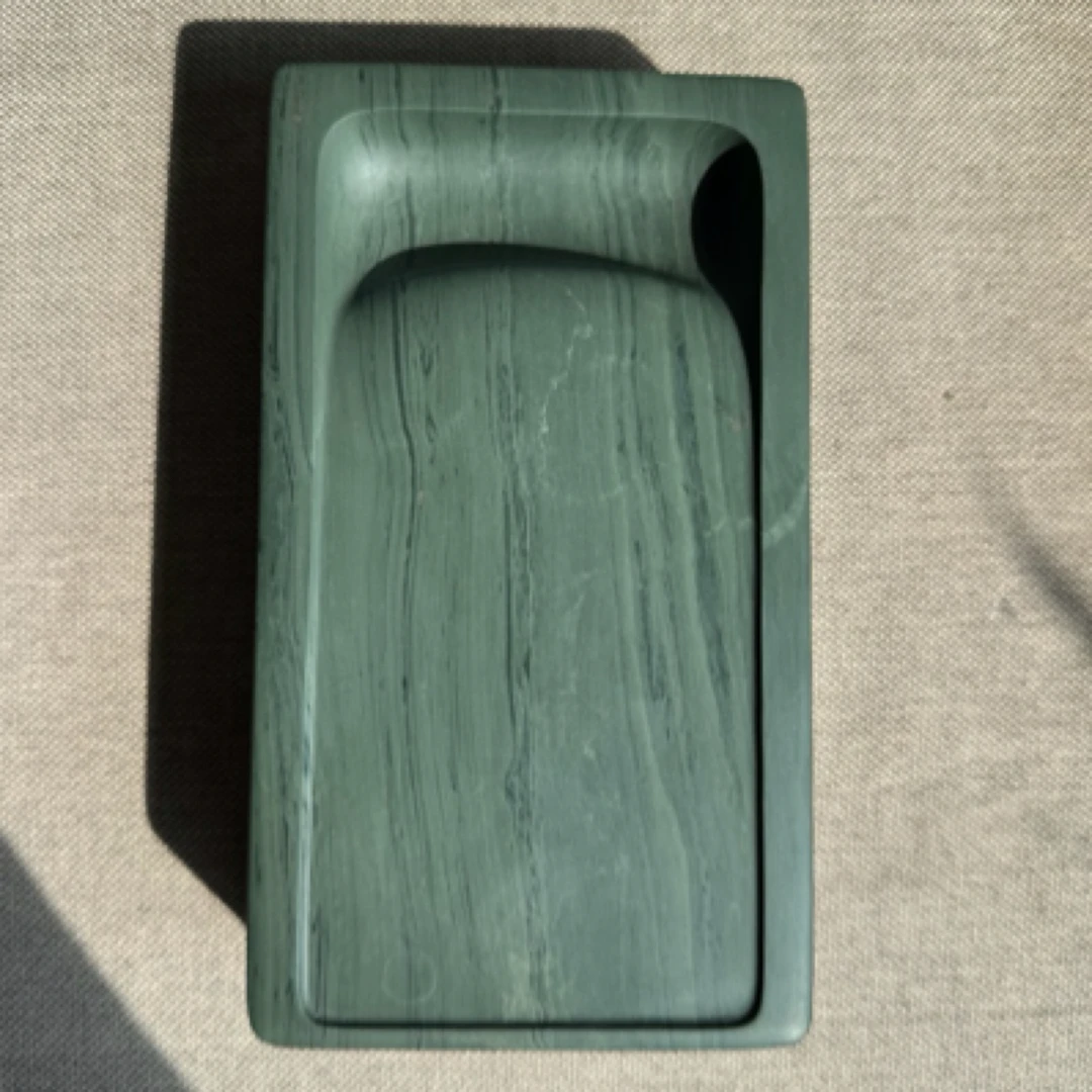 水泉老坑细水纹门字砚尺寸18*10.2*4