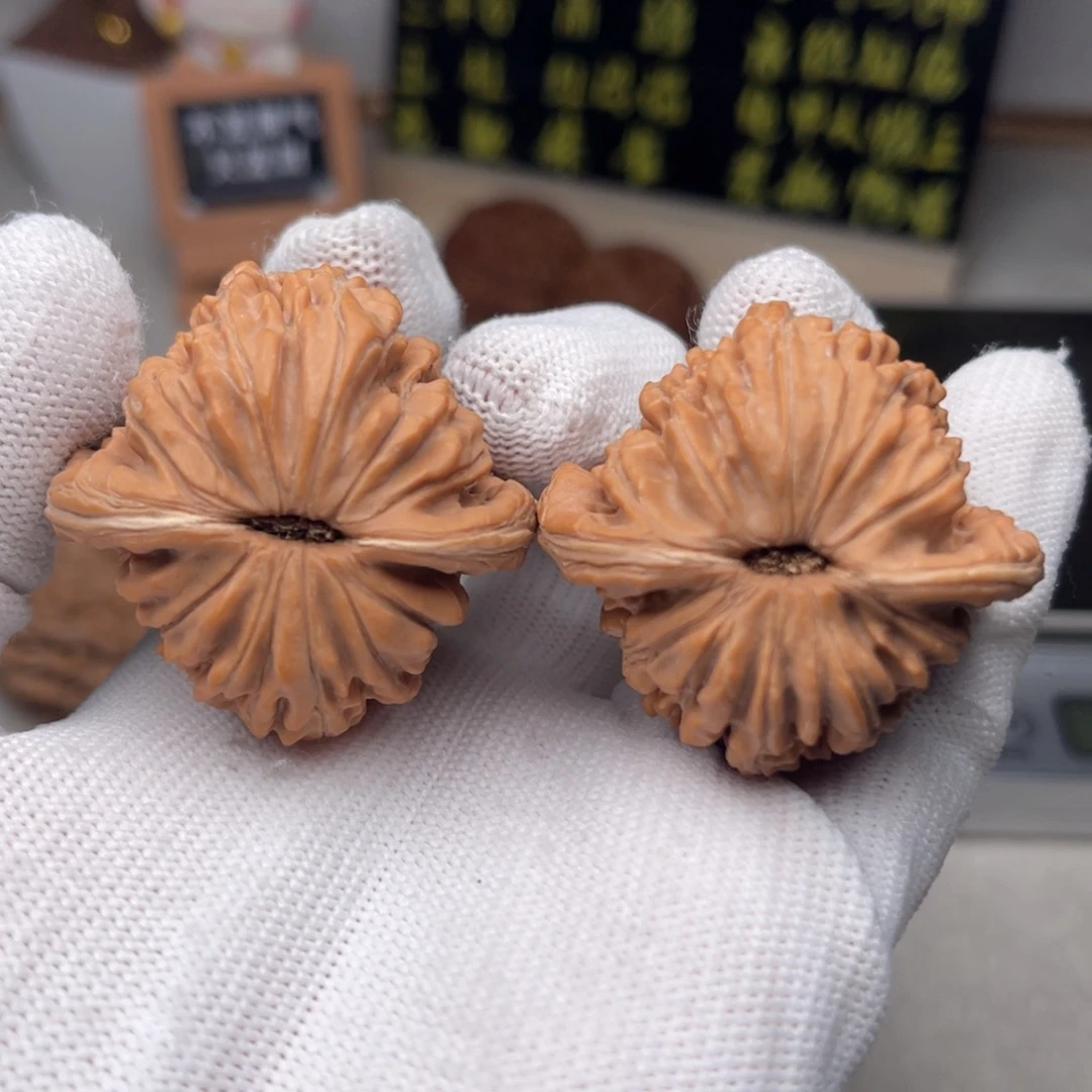 把件文玩核桃山地楼