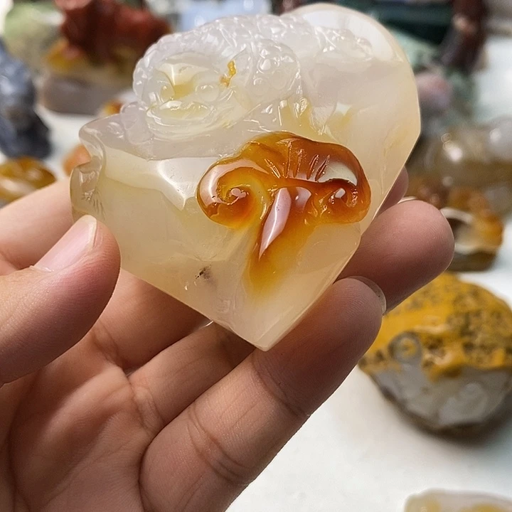 未镶嵌颈饰玛瑙/玉髓