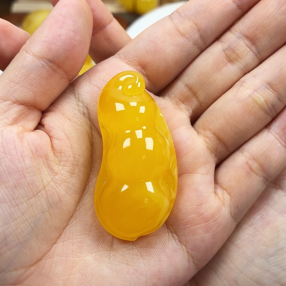 蜜蜡颈饰未镶嵌焦皮妖花福豆
