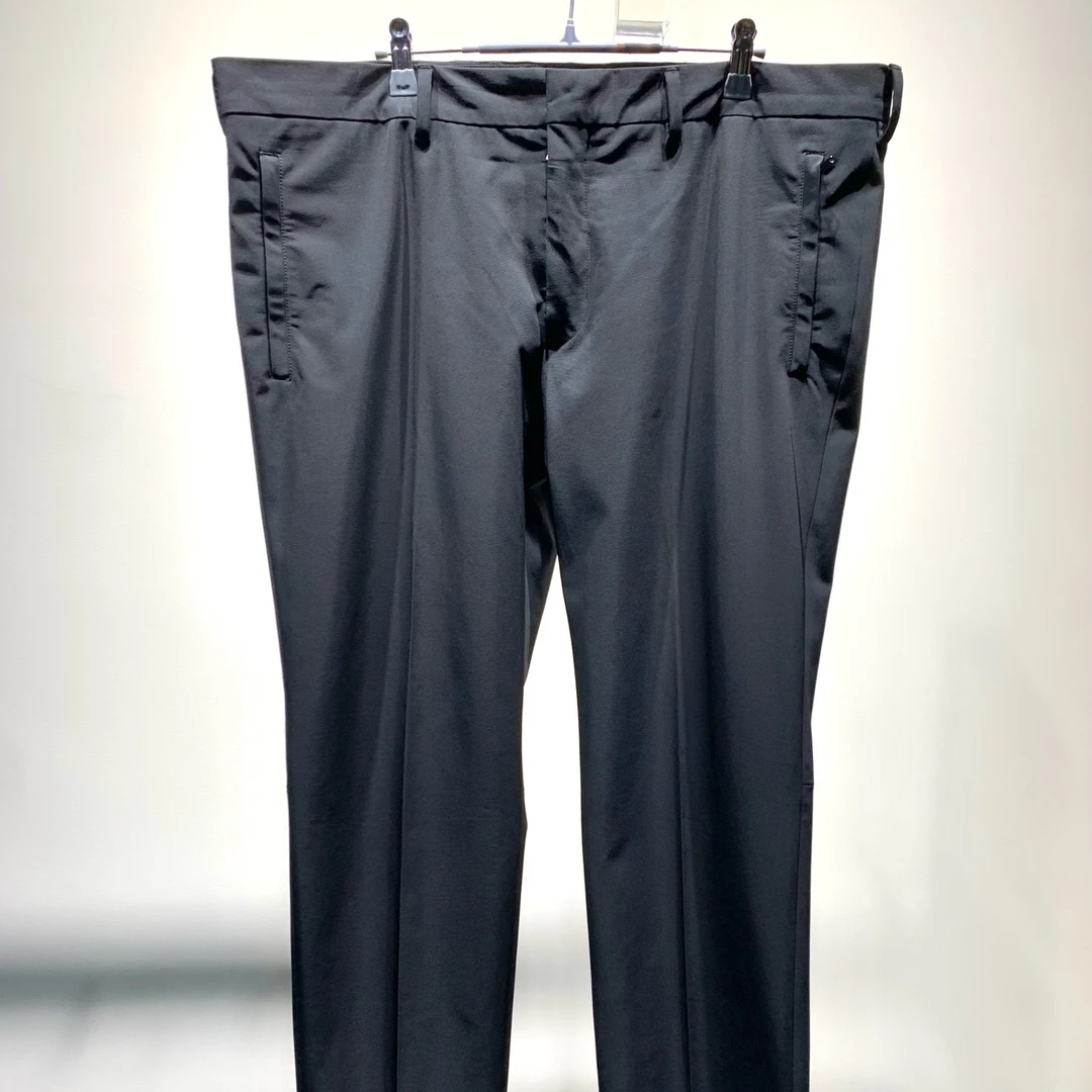 未使用 Prada/普拉达 尼龙拉链休闲长裤/56码/Y2307