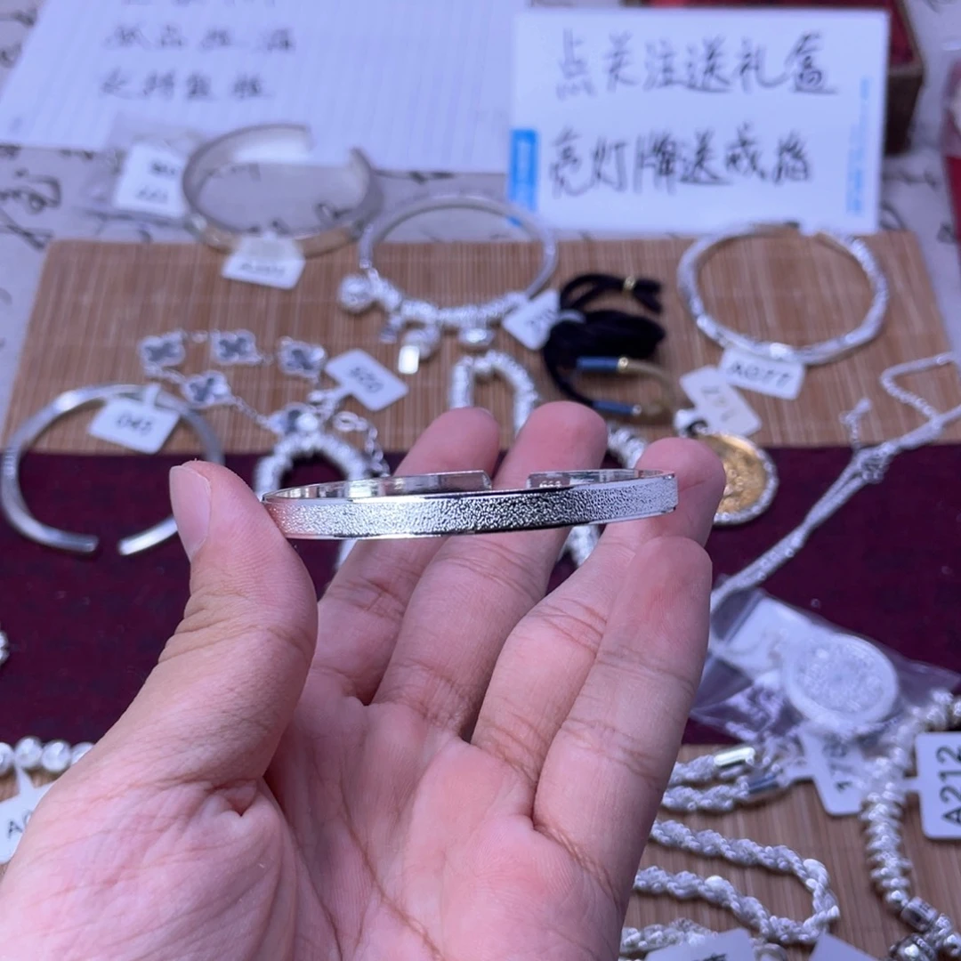 无非金属ssssssss