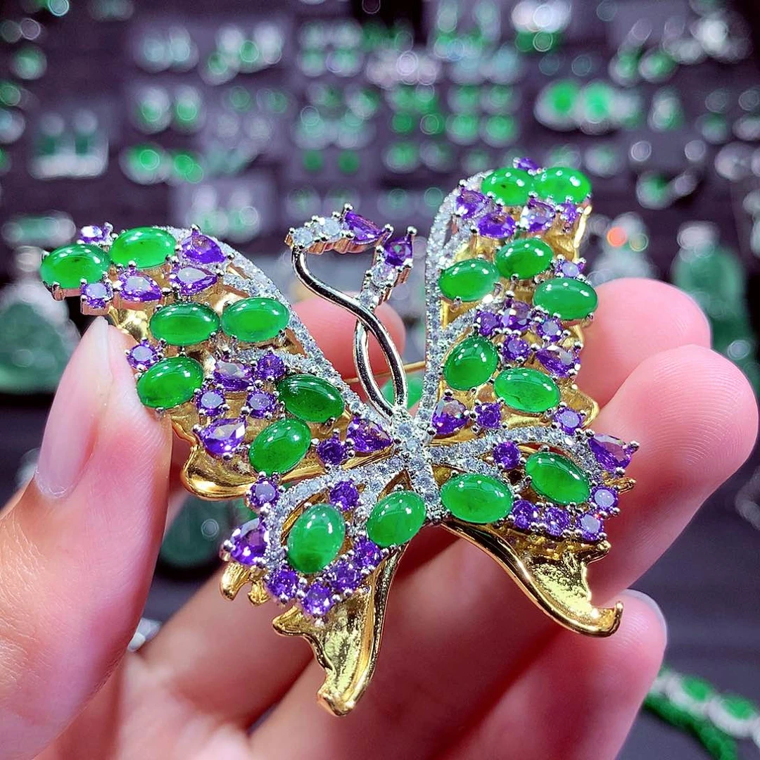 翡翠未镶嵌颈饰挂件